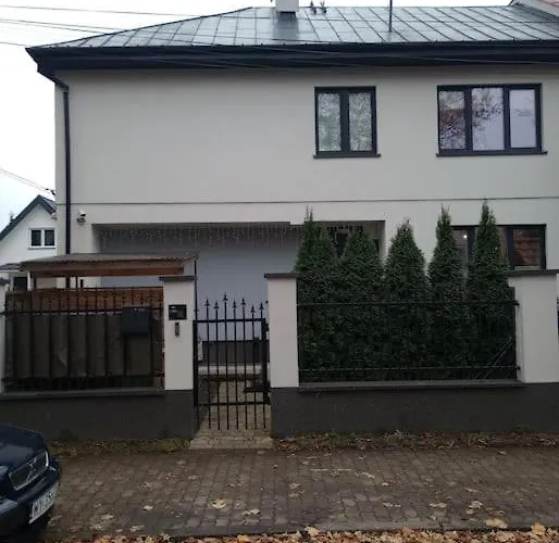 Bezagenta Mozart1 Quiet Studio Easy Access To City