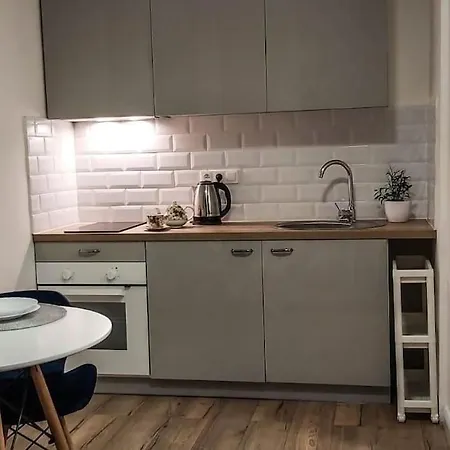 Bezagenta Mozart1 Quiet Studio Easy Access To City Warsaw Exterior photo